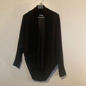 Teenbell black open front scooped knitted cardigan sweater small
